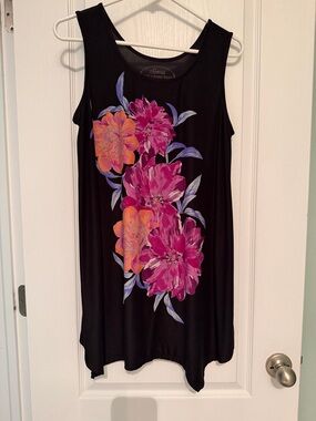 Soma Black Tank Tunic with Pink & Orange Floral Print. Can be beach coverup